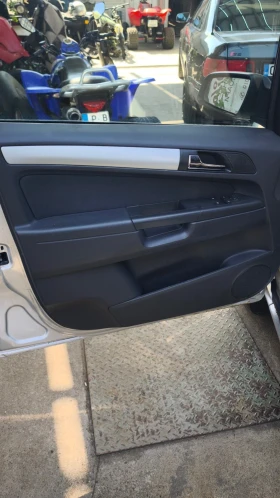 Opel Zafira 1.9 6+ 1 - 3500 € - 29607527 4 | Car24.bg Opel Zafira 1.9 6+ 1 - 3500 € - 29607527 4