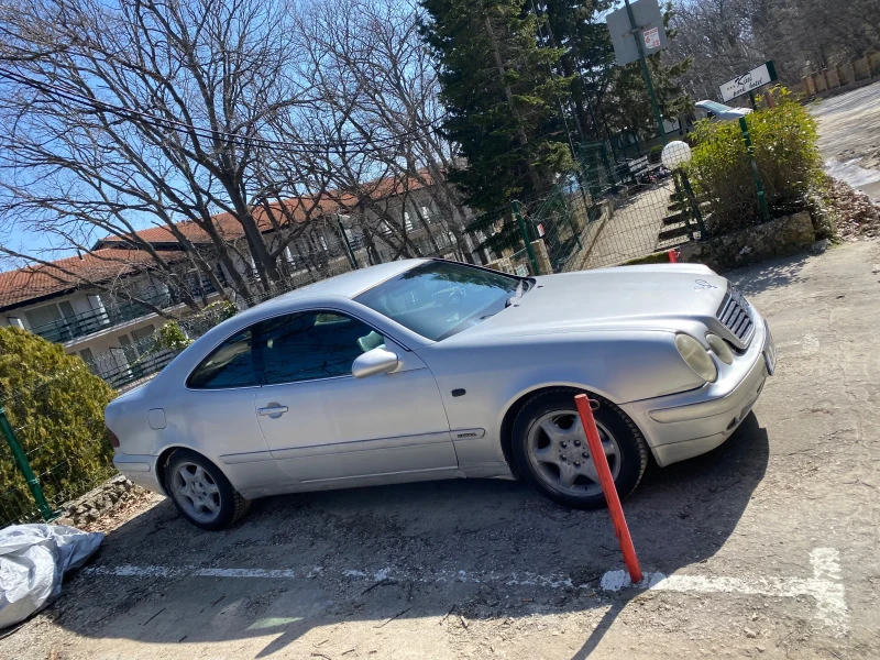 Mercedes-Benz CLK 200 compressor - 1400 € / 2738.16 лв. - 56019313 1 | Car24.bg Mercedes-Benz CLK 200 compressor - 1400 € / 2738.16 лв. - 56019313 1