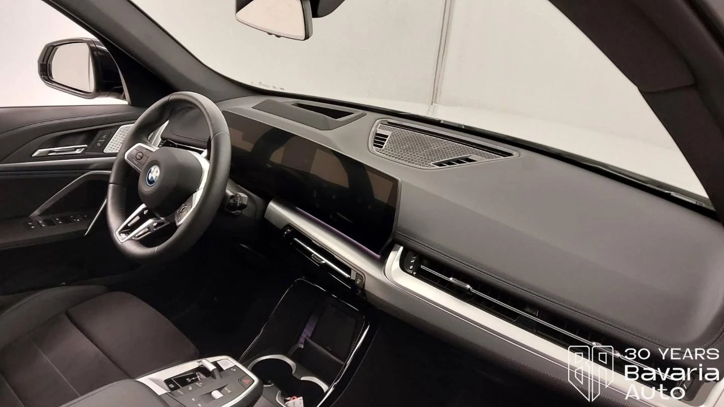 BMW X1 30e xDrive M Sport Paket Steptronic - изображение 7 | Auto.bg BMW X1 30e xDrive M Sport Paket Steptronic - изображение 7