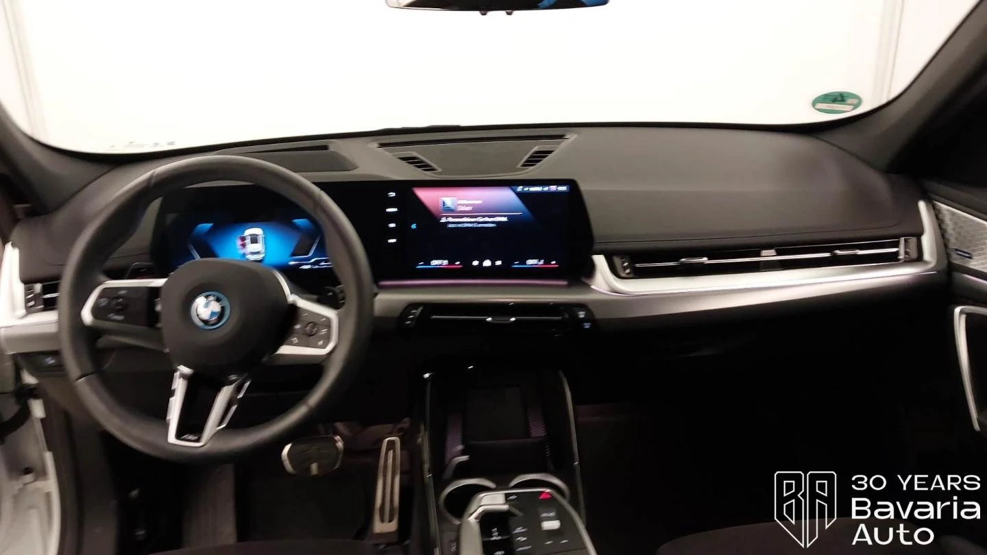 BMW X1 30e xDrive M Sport Paket Steptronic - изображение 6 | Auto.bg BMW X1 30e xDrive M Sport Paket Steptronic - изображение 6