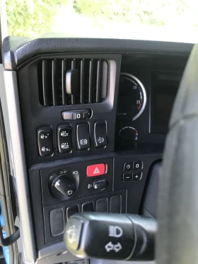 Scania R 410 ТАНДЕМ КОМПОЗИЦИЯ ЕВРО 6 | Auto.bg — изображение 13 Scania R 410 ТАНДЕМ КОМПОЗИЦИЯ ЕВРО 6 | Auto.bg — изображение 13