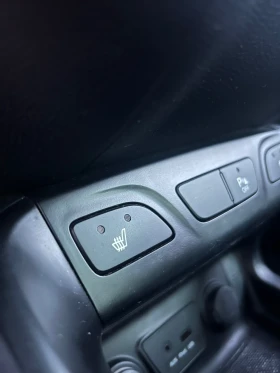 Hyundai IX35 2.0I - 17400 лв. / 8896.48 € - 47906170 12 | Car24.bg Hyundai IX35 2.0I - 17400 лв. / 8896.48 € - 47906170 12