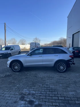 Mercedes-Benz GLC 43 AMG Burmester, Panorama - 35800 лв. / 18304.25 € - 99762335 4 | Car24.bg Mercedes-Benz GLC 43 AMG Burmester, Panorama - 35800 лв. / 18304.25 € - 99762335 4