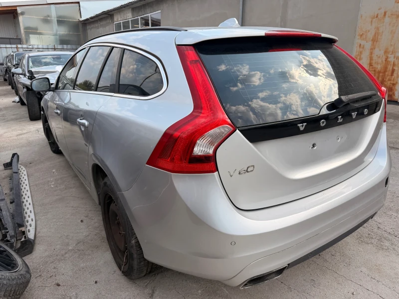 Volvo V60 2.0d D4 D4204T5 - 5 € - 34703398 1 | Car24.bg Volvo V60 2.0d D4 D4204T5 - 5 € - 34703398 1