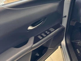 Lexus UX 250h CARFAX - 26800 € / 52416.24 лв. - 56992024 10 | Car24.bg Lexus UX 250h CARFAX - 26800 € / 52416.24 лв. - 56992024 10