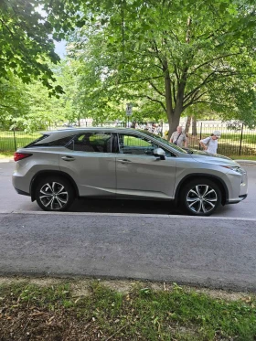 Lexus RX 350 ОБДУХВАНЕ * ПАНО * KEYLESS * АВТОКРЕДИТ | Auto.bg — изображение 14 Lexus RX 350 ОБДУХВАНЕ * ПАНО * KEYLESS * АВТОКРЕДИТ | Auto.bg — изображение 14