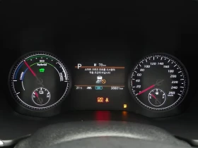 Hyundai Santa fe 1.6 HEV 4WD EXCLUSIVE | Auto.bg — изображение 8 Hyundai Santa fe 1.6 HEV 4WD EXCLUSIVE | Auto.bg — изображение 8