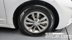 Hyundai Elantra | TOP SERVICE 15 K KM | Auto.bg — изображение 5 Hyundai Elantra | TOP SERVICE 15 K KM | Auto.bg — изображение 5