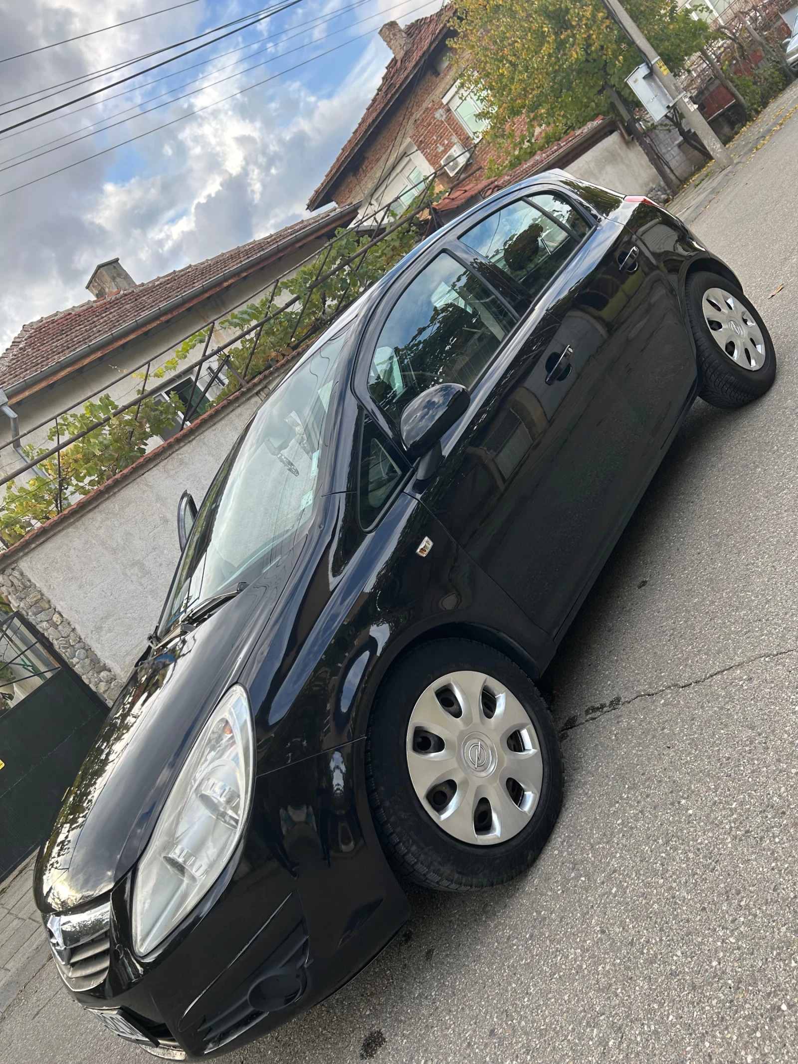 Opel Corsa Бензин/Регистрирана - изображение 3 | Auto.bg Opel Corsa Бензин/Регистрирана - изображение 3