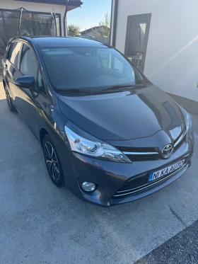 Toyota Verso 1.6 Бензин 130 к.с. 46 000 км. Сервизна история - 25900 лв. / 13242.46 € - 43061388 13 | Car24.bg Toyota Verso 1.6 Бензин 130 к.с. 46 000 км. Сервизна история - 25900 лв. / 13242.46 € - 43061388 13