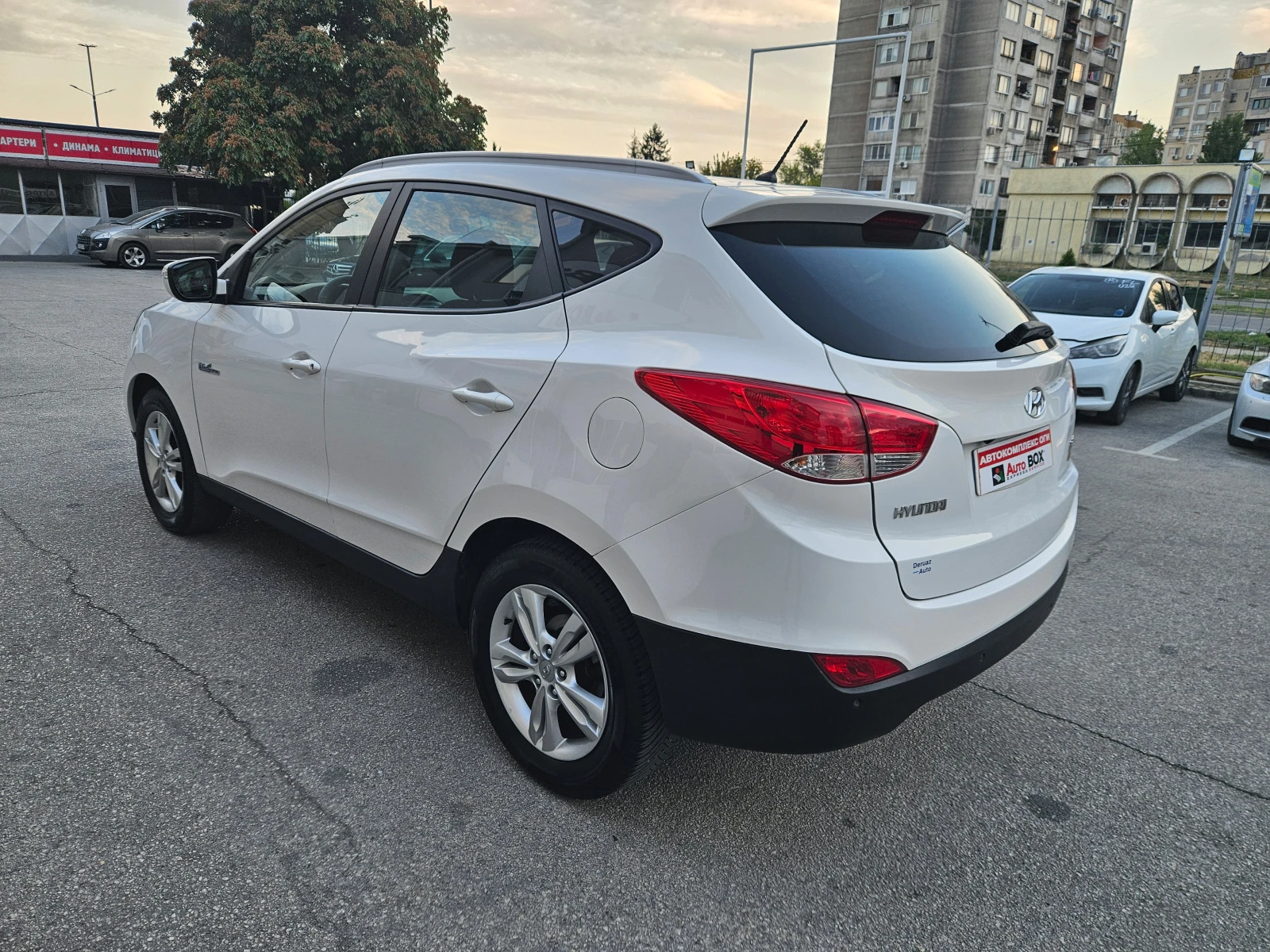 Hyundai IX35 1.6i (135 Hp) BLUE drive/КАМЕРА - изображение 3 | Auto.bg Hyundai IX35 1.6i (135 Hp) BLUE drive/КАМЕРА - изображение 3