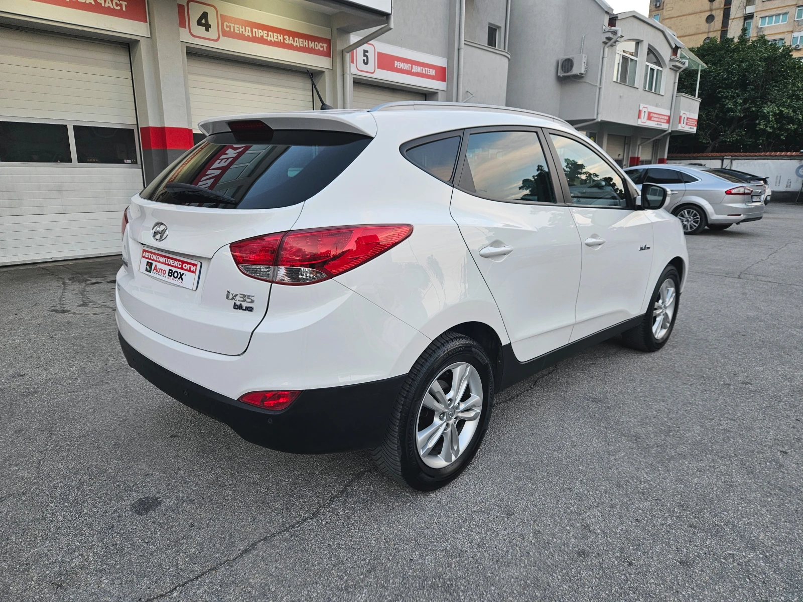 Hyundai IX35 1.6i (135 Hp) BLUE drive/КАМЕРА - изображение 5 | Auto.bg Hyundai IX35 1.6i (135 Hp) BLUE drive/КАМЕРА - изображение 5