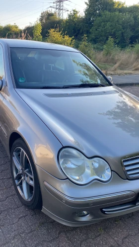 Mercedes-Benz C 240 - 3300 € - 73484502 4 | Car24.bg Mercedes-Benz C 240 - 3300 € - 73484502 4