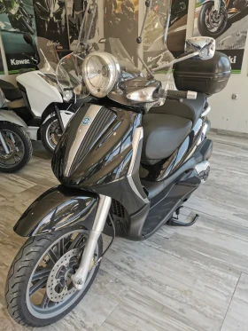 Piaggio Beverly 400i Tourer | Auto.bg — изображение 8 Piaggio Beverly 400i Tourer | Auto.bg — изображение 8