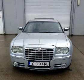 Chrysler 300c - 3999 € / 7821.36 лв. - 80293375 6 | Car24.bg Chrysler 300c - 3999 € / 7821.36 лв. - 80293375 6