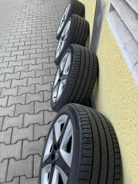 Toyota Prius Plug in Hibrid - 19999 € / 39114.64 лв. - 30174119 12 | Car24.bg Toyota Prius Plug in Hibrid - 19999 € / 39114.64 лв. - 30174119 12