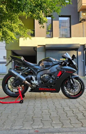 Honda Cbr Sc77