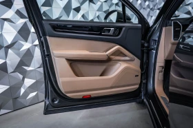 Porsche Cayenne E-Hybrid Coupe PANO* SPORT CHRONO* BOSE | Auto.bg — изображение 7 Porsche Cayenne E-Hybrid Coupe PANO* SPORT CHRONO* BOSE | Auto.bg — изображение 7
