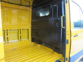 VW Crafter 35 Kasten M TDI 11.3 m3 предно | Auto.bg — изображение 17 VW Crafter 35 Kasten M TDI 11.3 m3 предно | Auto.bg — изображение 17