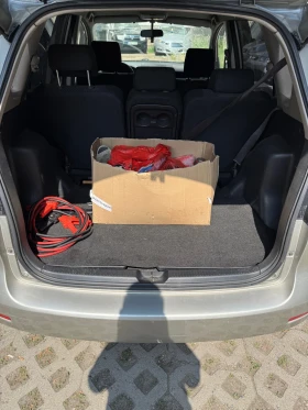 Toyota Corolla verso - 850 € / 1662.46 лв. - 97017696 6 | Car24.bg Toyota Corolla verso - 850 € / 1662.46 лв. - 97017696 6