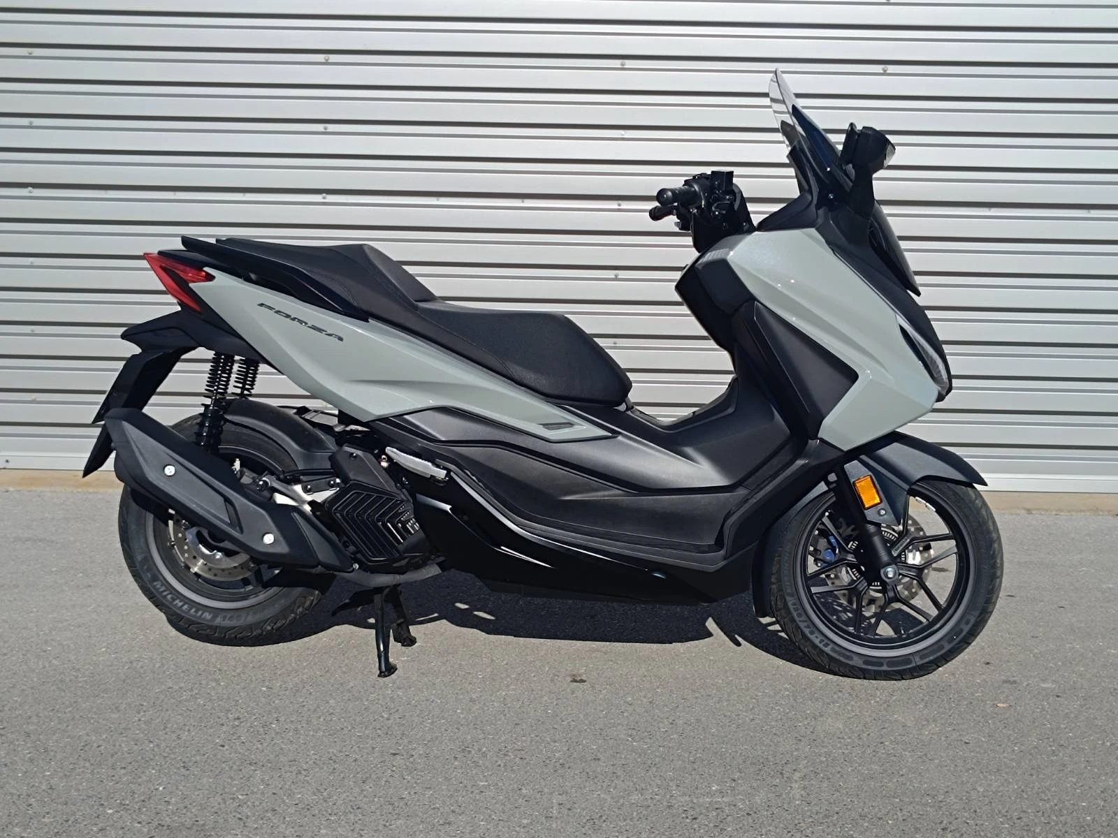 Honda Forza 125 - изображение 8 | Auto.bg Honda Forza 125 - изображение 8