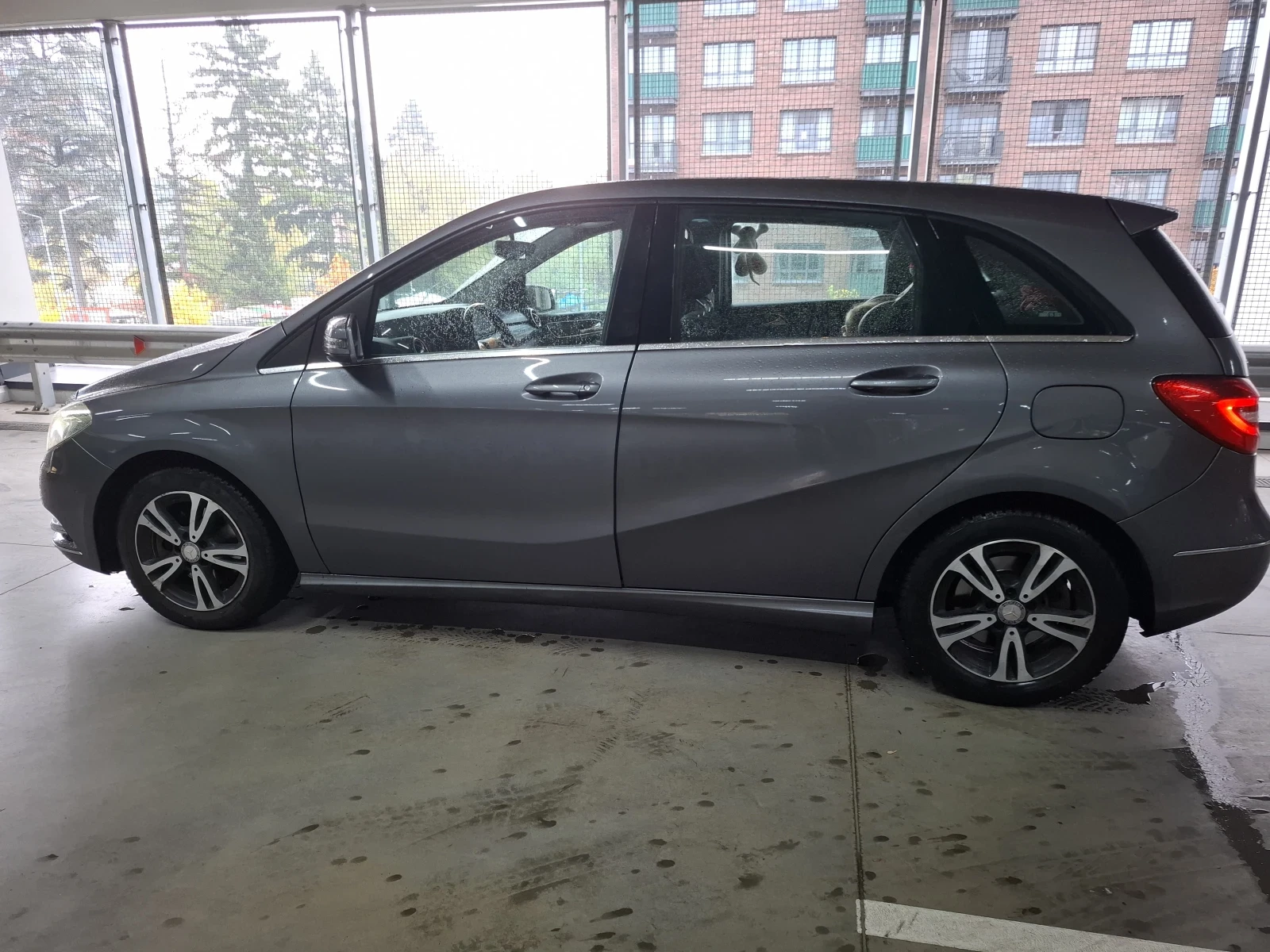 Mercedes-Benz B 220 4 matic - изображение 2 | Auto.bg Mercedes-Benz B 220 4 matic - изображение 2