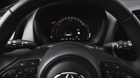 Toyota Aygo X PLAY 1.0 VVT-i S-CVT | Auto.bg — изображение 13 Toyota Aygo X PLAY 1.0 VVT-i S-CVT | Auto.bg — изображение 13