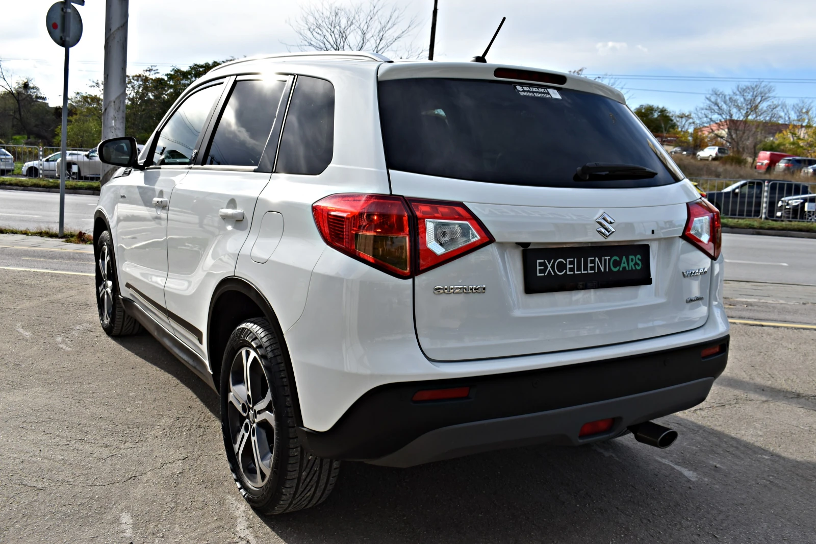 Suzuki Vitara 1.6D* SERGIO-CELANO* 4x4* FULL - изображение 3 | Auto.bg Suzuki Vitara 1.6D* SERGIO-CELANO* 4x4* FULL - изображение 3