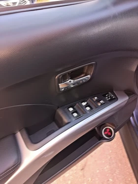 Mitsubishi Outlander 2.4i 4x4 газ  | Mobile.bg — малка снимка 17
