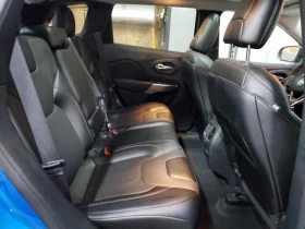 Jeep Cherokee 3.2L 6 4x4 w/Front Whl Drv - 35900 лв. / 18355.38 € - 92091528 4 | Car24.bg Jeep Cherokee 3.2L 6 4x4 w/Front Whl Drv - 35900 лв. / 18355.38 € - 92091528 4