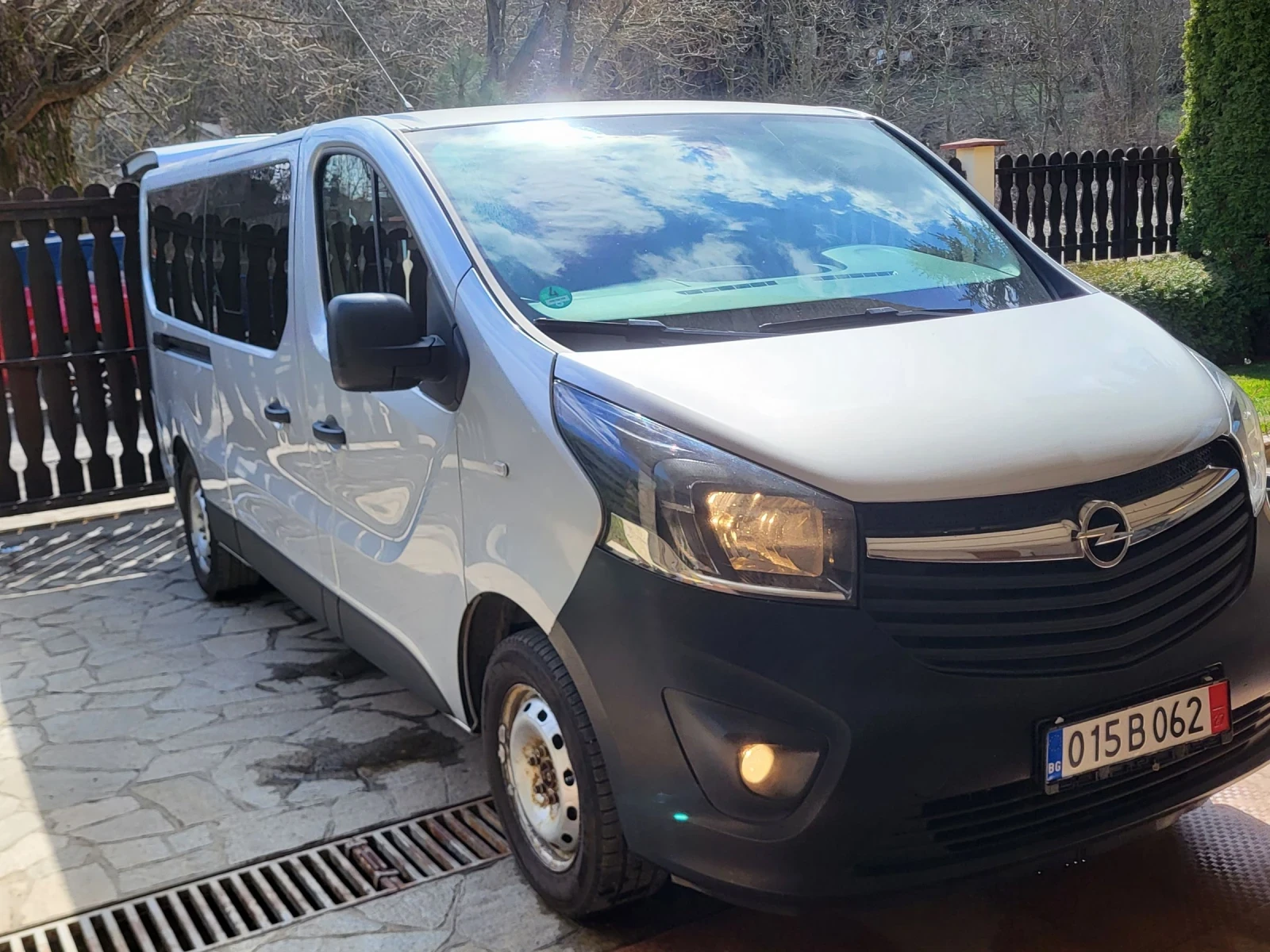 Opel Vivaro 1.6 cdti bi turbo..рампа..147ткм..ТОР | Auto.bg — изображение 1 Opel Vivaro 1.6 cdti bi turbo..рампа..147ткм..ТОР | Auto.bg — изображение 1