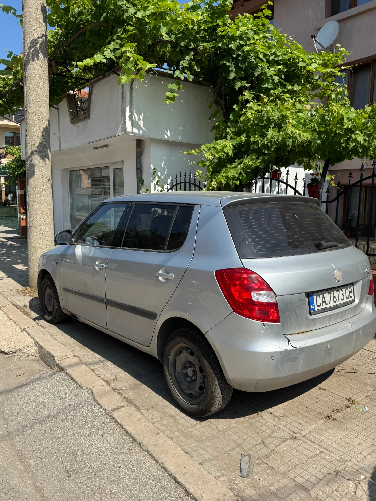 Skoda Fabia 1.4 ТДИ - изображение 4 | Auto.bg Skoda Fabia 1.4 ТДИ - изображение 4