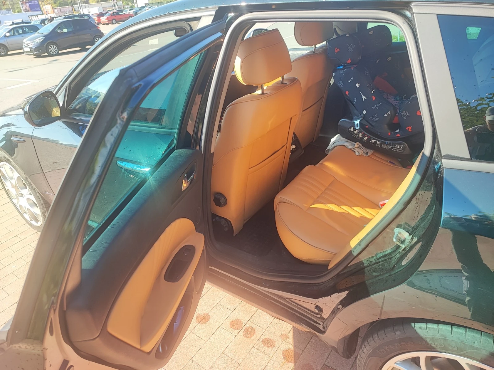 Alfa Romeo 159 sportwagon 2.4 210 Automatic - изображение 7 | Auto.bg Alfa Romeo 159 sportwagon 2.4 210 Automatic - изображение 7