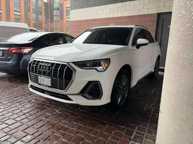 Audi Q3 PREMIUM PLUS S LINE/ПАНОРАМА/БЕЗ ИНЦИДЕНТИ - 26800 € / 52416.24 лв. - 17482994 1 | Car24.bg Audi Q3 PREMIUM PLUS S LINE/ПАНОРАМА/БЕЗ ИНЦИДЕНТИ - 26800 € / 52416.24 лв. - 17482994 1