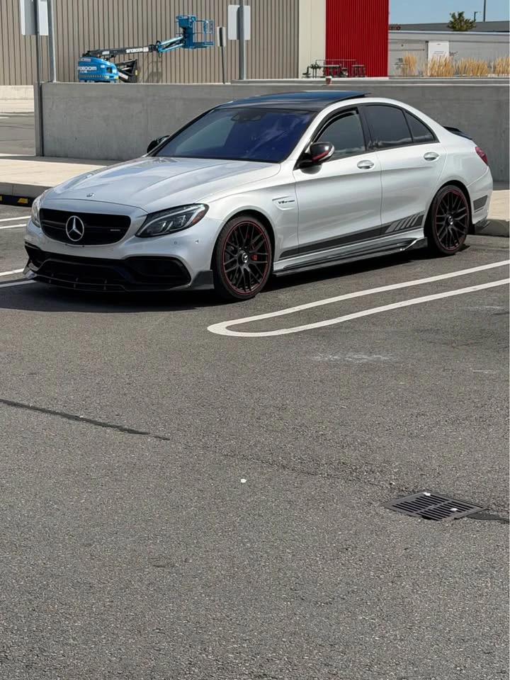 Mercedes-Benz C 63 AMG 63S EDITION 1, ЦЕНА ДО БЪЛГАРИЯ | Auto.bg — изображение 1 Mercedes-Benz C 63 AMG 63S EDITION 1, ЦЕНА ДО БЪЛГАРИЯ | Auto.bg — изображение 1