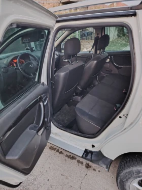 Dacia Duster 4x4 1.5dci 110k.s | Auto.bg — изображение 11 Dacia Duster 4x4 1.5dci 110k.s | Auto.bg — изображение 11