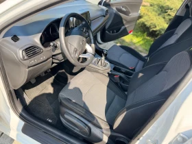 Hyundai I30 1.6CRDi - 7800 € / 15255.47 лв. - 33163729 9 | Car24.bg Hyundai I30 1.6CRDi - 7800 € / 15255.47 лв. - 33163729 9