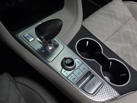 Genesis G70 3.3T/ SPORT/ШИБИДАХ/KEYLESS/DISTRONIC/360 КАМЕРИ - 18975 € - 26332031 9 | Car24.bg Genesis G70 3.3T/ SPORT/ШИБИДАХ/KEYLESS/DISTRONIC/360 КАМЕРИ - 18975 € - 26332031 9