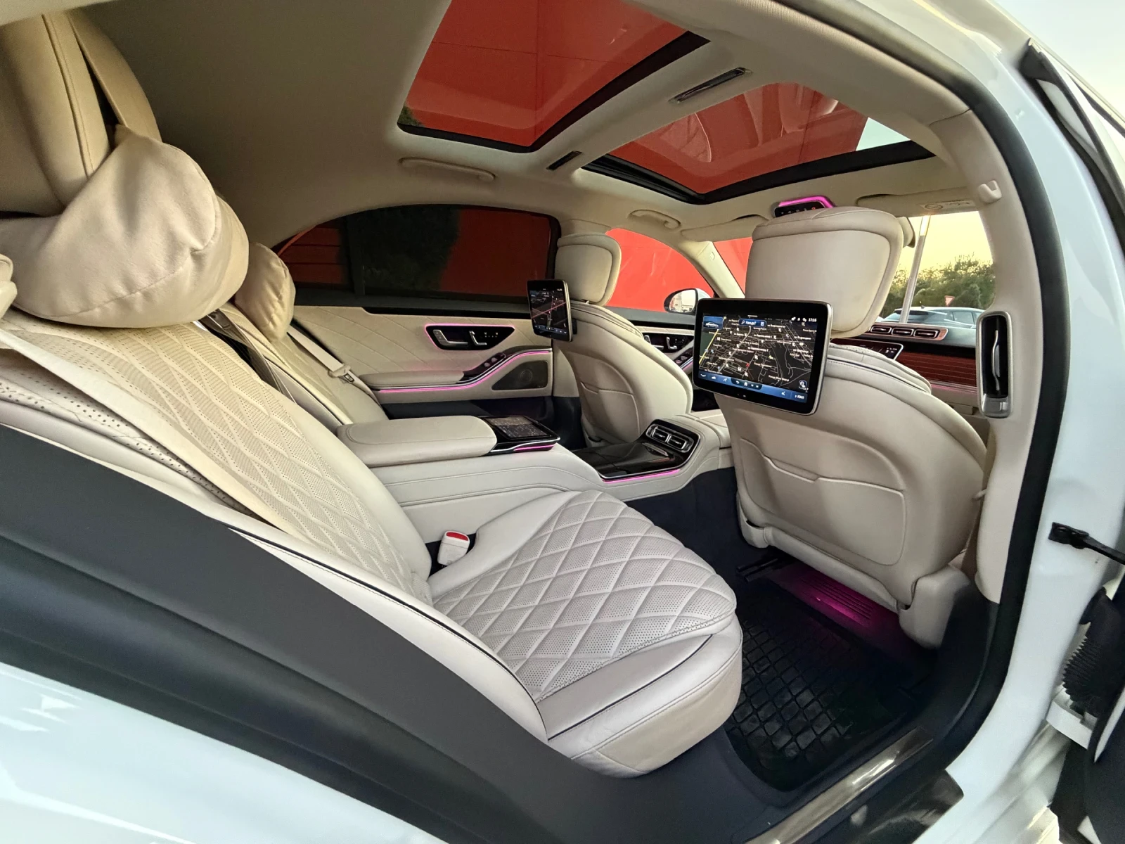 Mercedes-Benz S 400 MAYBACH* Поръчков* 4х4* Уникат - изображение 10 | Auto.bg Mercedes-Benz S 400 MAYBACH* Поръчков* 4х4* Уникат - изображение 10