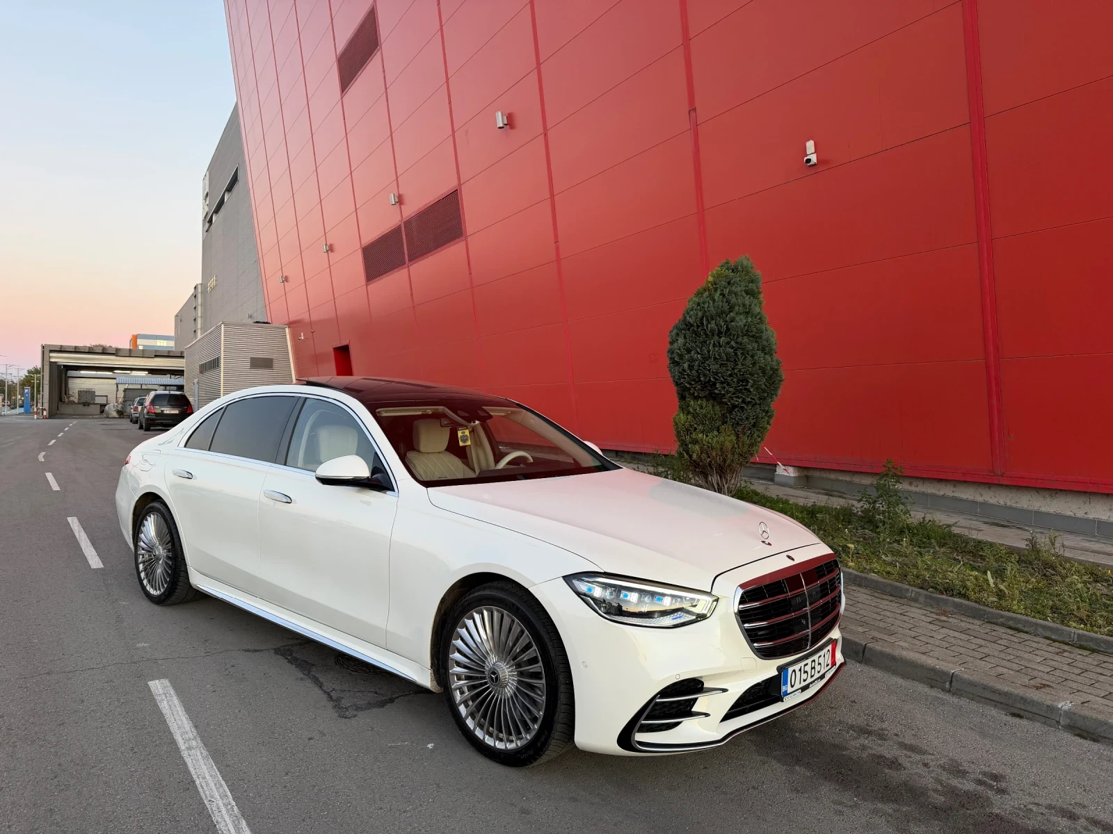 Mercedes-Benz S 400 MAYBACH* Поръчков* 4х4* Уникат - изображение 4 | Auto.bg Mercedes-Benz S 400 MAYBACH* Поръчков* 4х4* Уникат - изображение 4