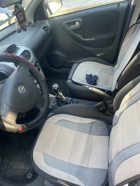 Opel Corsa - 2000 € / 3911.66 лв. - 16772448 5 | Car24.bg Opel Corsa - 2000 € / 3911.66 лв. - 16772448 5