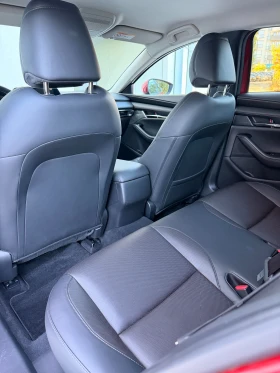 Mazda 3 2.0 e-SkyActiv-G | Auto.bg — изображение 8 Mazda 3 2.0 e-SkyActiv-G | Auto.bg — изображение 8