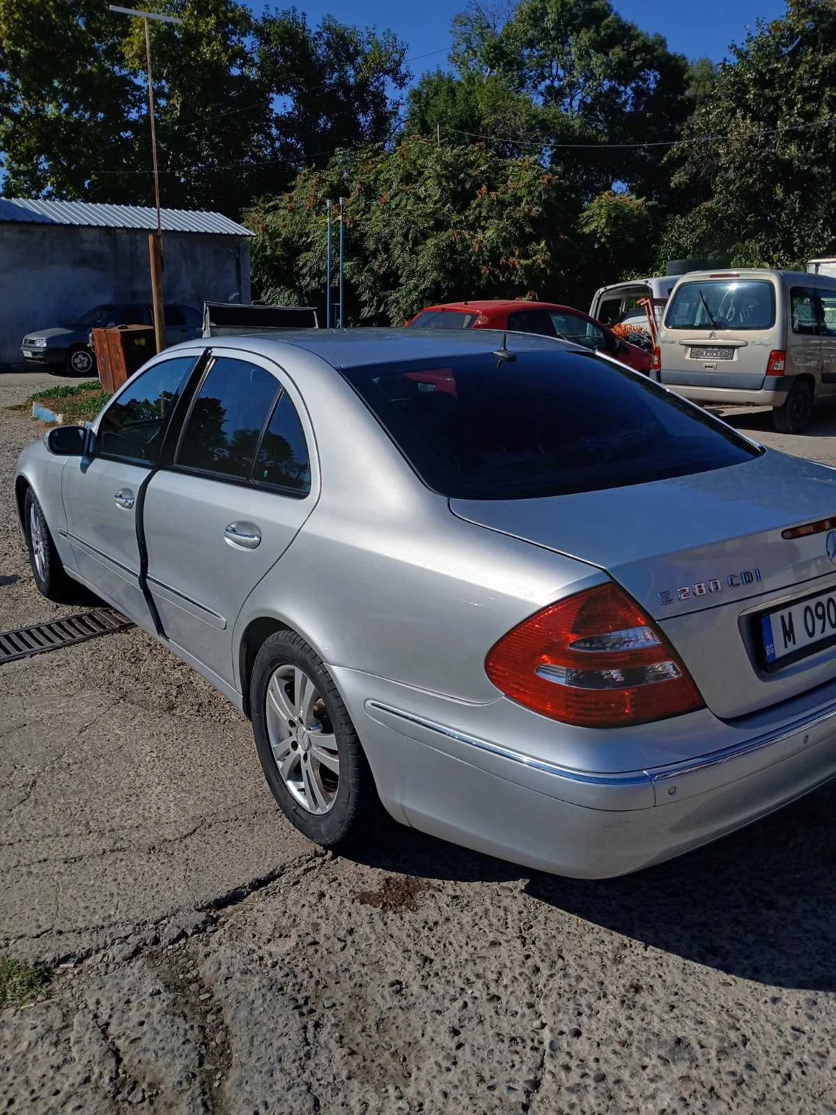 Mercedes-Benz E 280  - изображение 3 | Auto.bg Mercedes-Benz E 280  - изображение 3