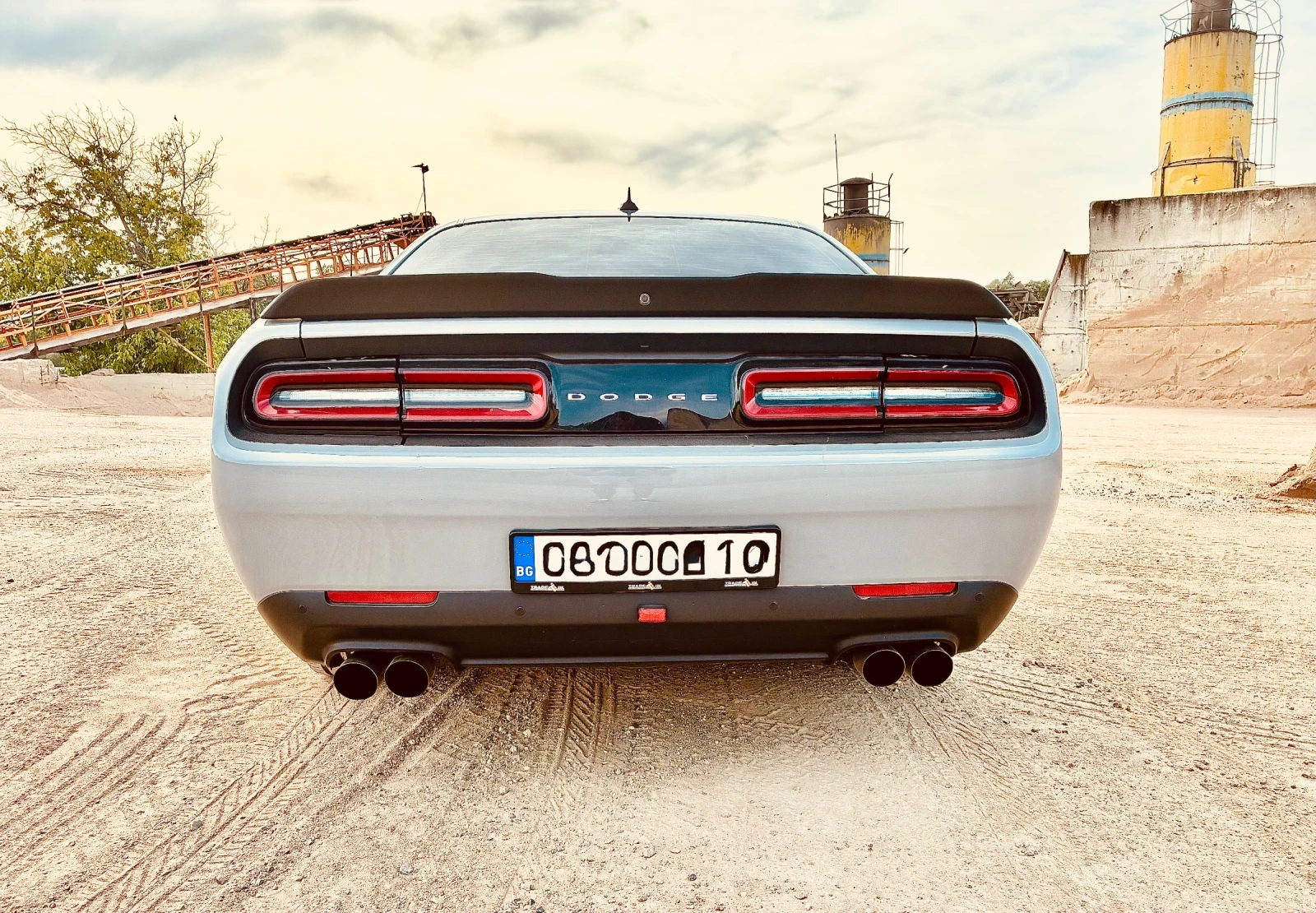 Dodge Challenger 5.7 R/T Plus - изображение 4 | Auto.bg Dodge Challenger 5.7 R/T Plus - изображение 4