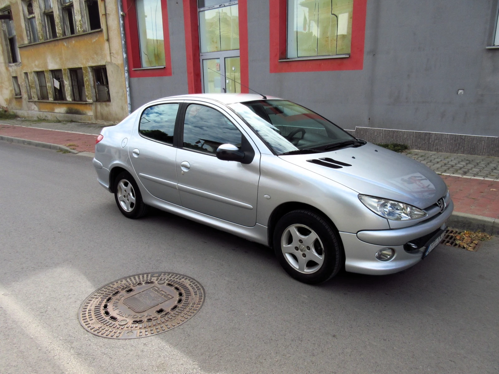 Peugeot 206 1.4i Уникат - изображение 4 | Auto.bg Peugeot 206 1.4i Уникат - изображение 4