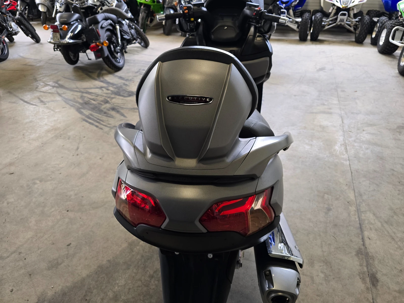 Suzuki Burgman 650ie, Executive, Подгрев седалка! - изображение 4 | Auto.bg Suzuki Burgman 650ie, Executive, Подгрев седалка! - изображение 4