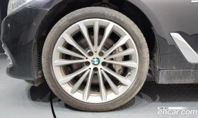 BMW 540 540i xDrive Luxury Plus - 26290 € - 79037880 5 | Car24.bg BMW 540 540i xDrive Luxury Plus - 26290 € - 79037880 5