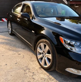 Lexus LS 600 Lexus LS 600h Hybrid 4x4 | 2007 г. | 112 000 км | - 8200 € - 94088977 2 | Car24.bg Lexus LS 600 Lexus LS 600h Hybrid 4x4 | 2007 г. | 112 000 км | - 8200 € - 94088977 2