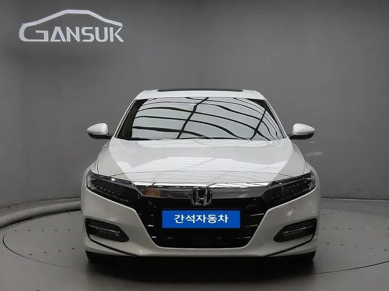 Honda Accord 2.0 Hybrid Touring | Auto.bg — изображение 1 Honda Accord 2.0 Hybrid Touring | Auto.bg — изображение 1
