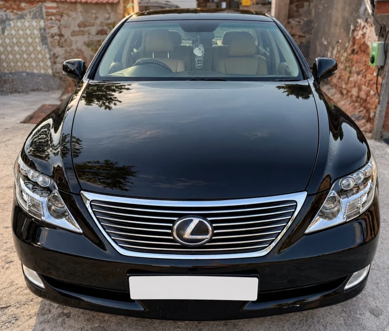 Lexus LS 600 Lexus LS 600h Hybrid 4x4 | 2007 г. | 112 000 км | - 8200 € - 94088977 1 | Car24.bg Lexus LS 600 Lexus LS 600h Hybrid 4x4 | 2007 г. | 112 000 км | - 8200 € - 94088977 1